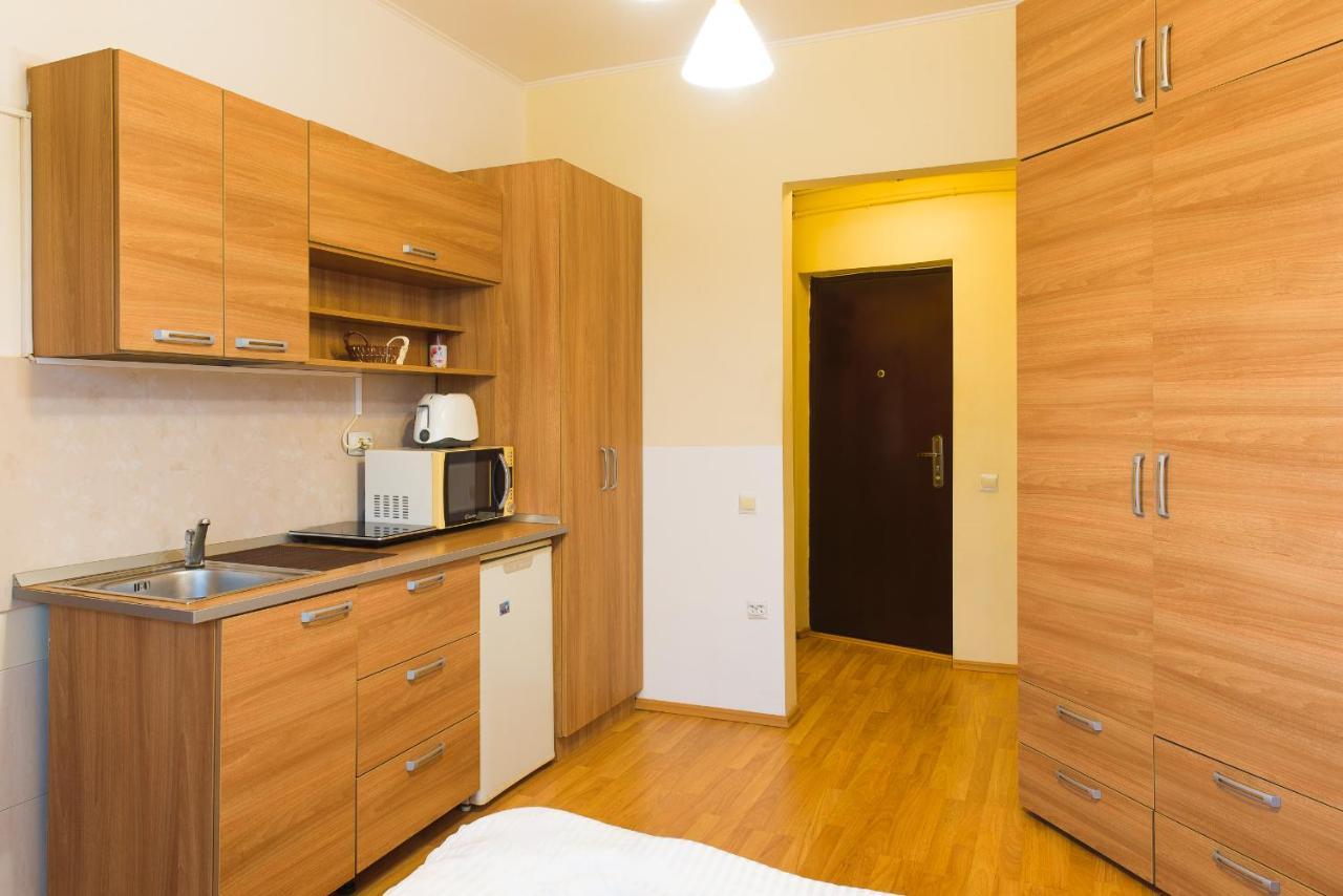 Downtown Studio Apartment Bucureşti Ngoại thất bức ảnh